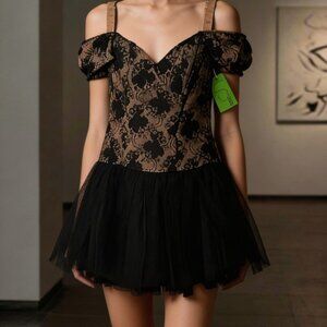 De Laru Black and Tan Lace Tulle Dance Costume Dress in 11